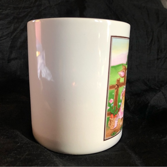 Vintage Country Rabbit Mug with Cute Handle - Made in Japan - Picture 9 of 15